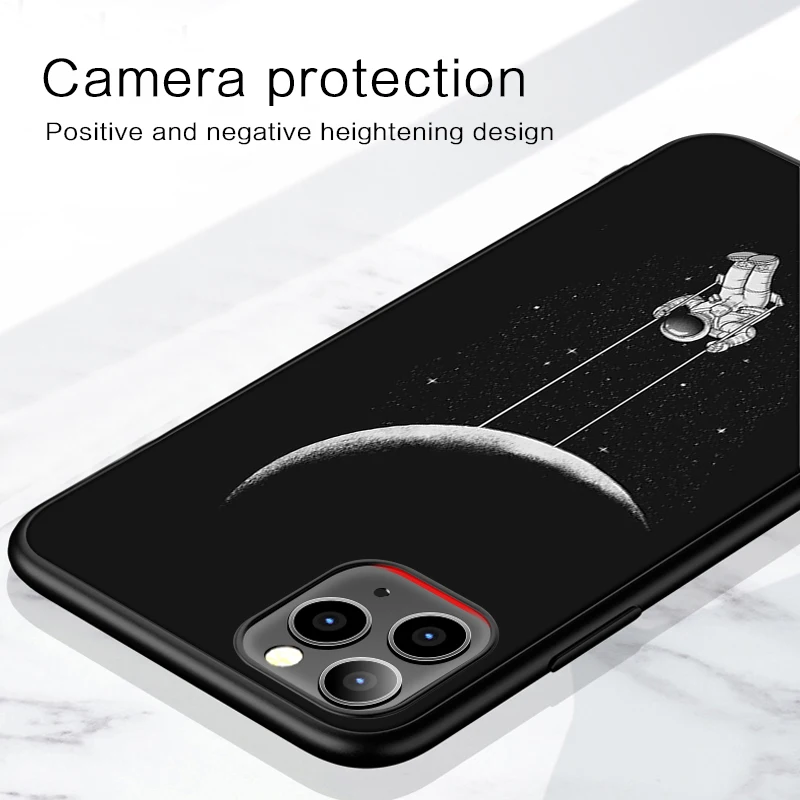 Moon Astronaut Case for iPhone 13 Pro Case for iPhone 13 11 12 Pro XR XS Max mini 7 X 8 6 6S Plus 5 5S SE 2020 Black Silicone