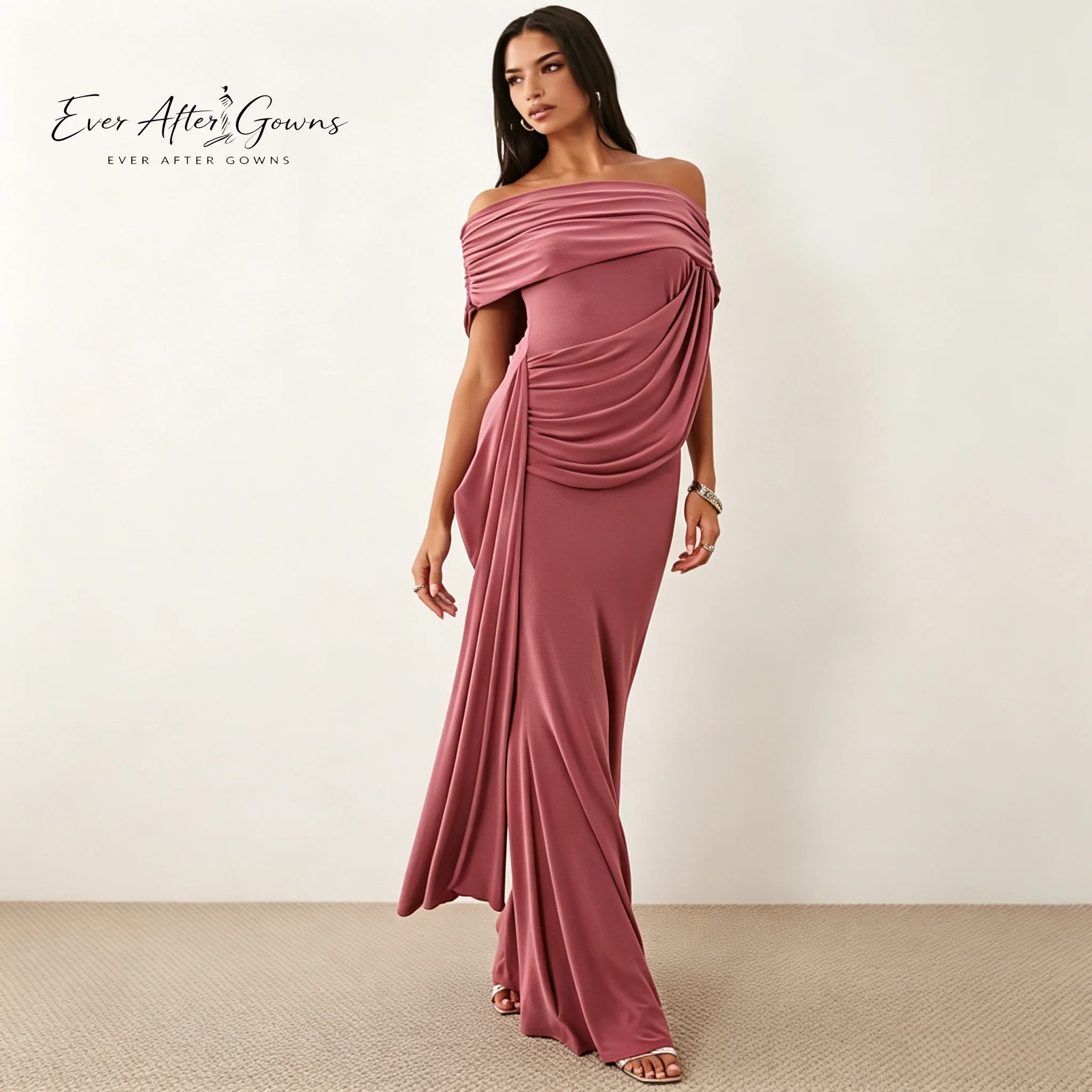 Фото Вечернее платье Ever After Gowns с открытыми плечами, драпировкой, из атласа, фасона «русалка», с драпировкой, облегающее, длинное, для торжественных мероприятий №1