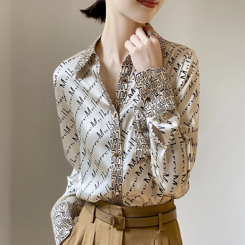 Новинка Женская Весенняя рубашка из тяжелого атласа с принтом в виде букв European