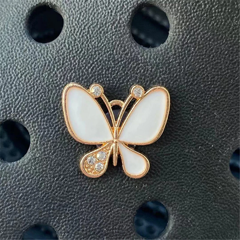 Fashion1pc Lady Rhinestone Butterfly Jibz Croc Charms Accessories Diy Metal Crown Love Style Garden Shoe Decoration Girls Gift images - 6