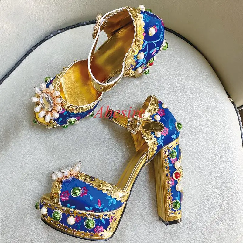 Винтажные сандалии стразы на платформе с открытым носком и пряжкой в стиле