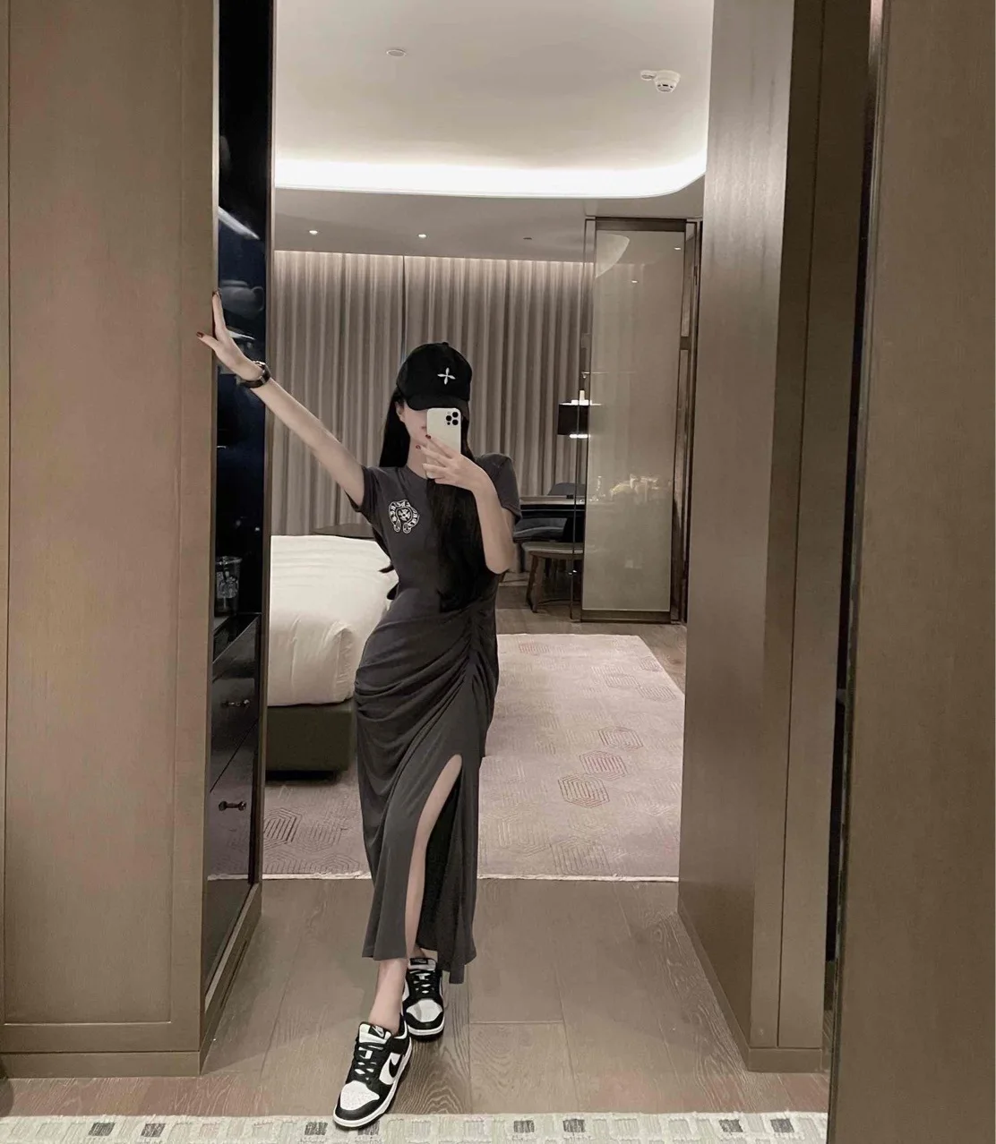 

2022 Summer New Horseshoe Flower Side Waist Pleated Open Skirt Dress Close-fitting Slim Sheath Long Dress