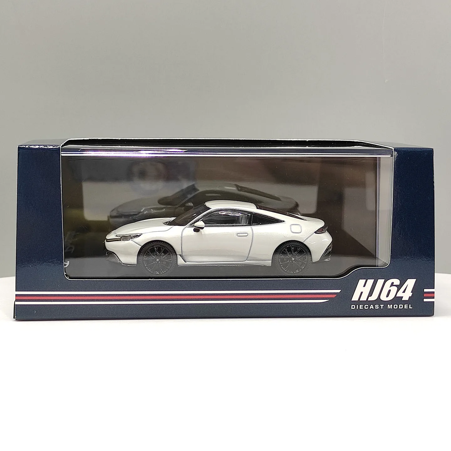 Фото HJ Масштаб 1:64, литая модель из сплава, белая Honda Prelude 2025, игрушечные автомобили, классика, ностальгия, подарки для взрослых, сувенир, статичная модель для демонстрации. №1