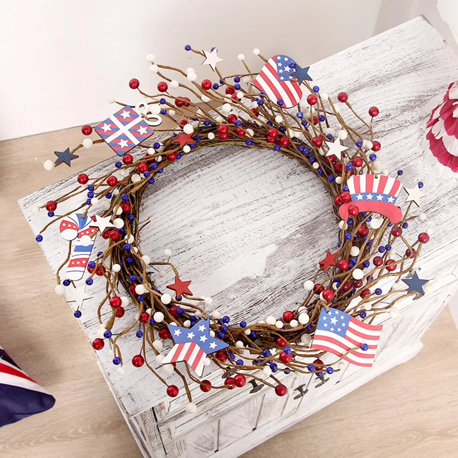 

Festival American Flag Stars Sign Berry Wreath Memorial Wall Decor Outdoor