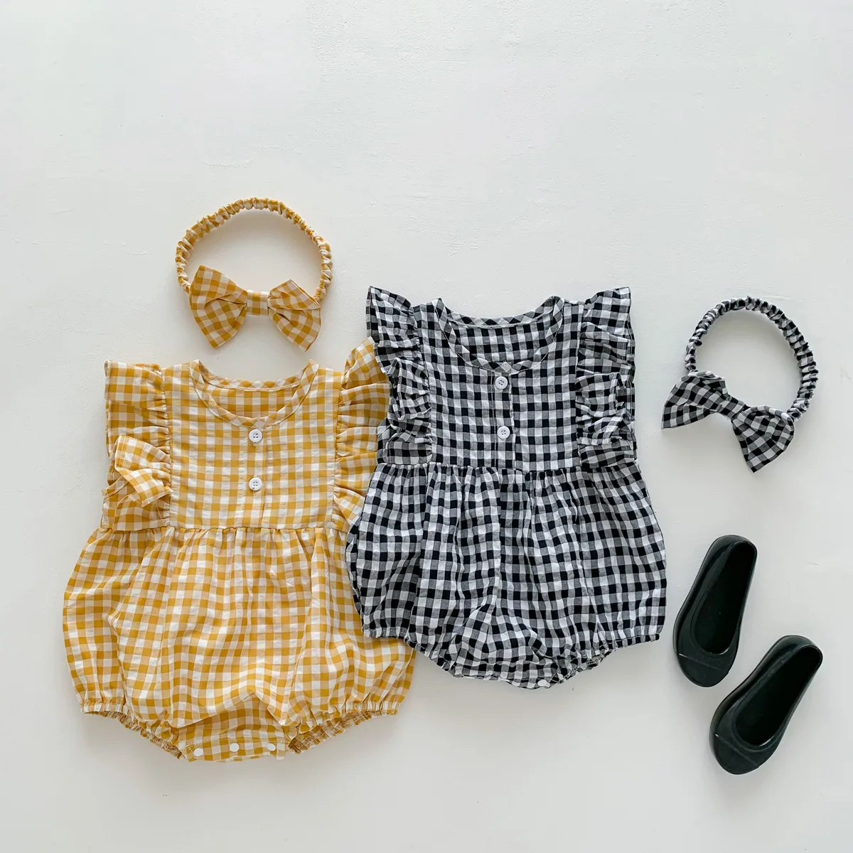 

Plaid Baby Girl Romper with headband