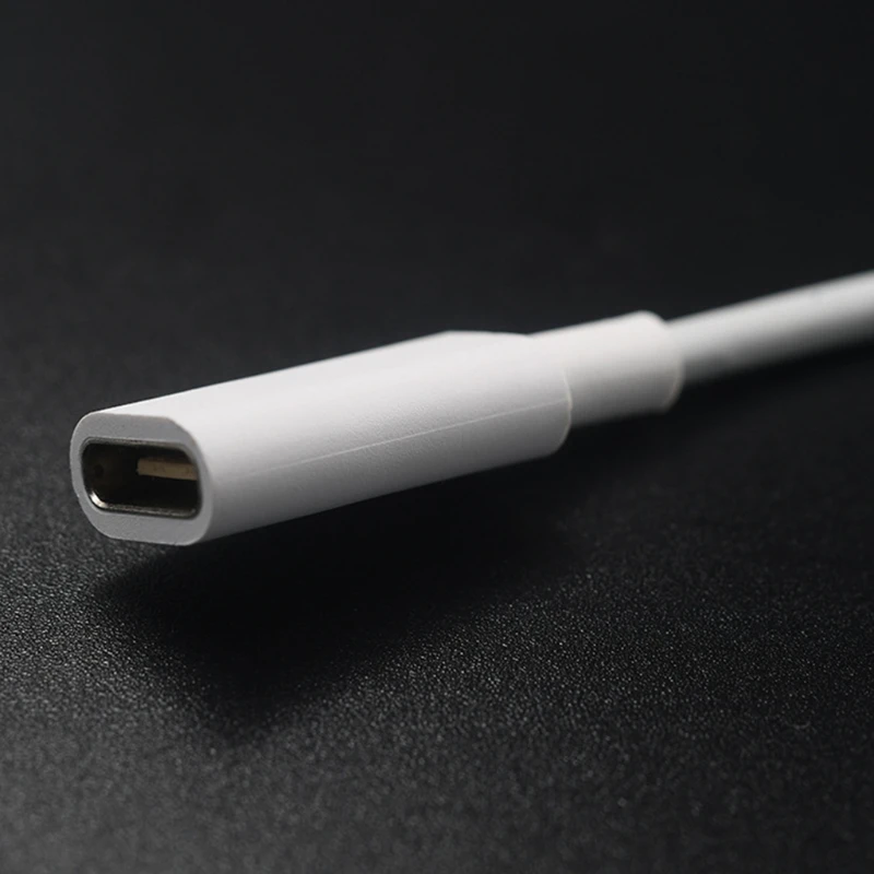 Кабель-адаптер USB типа C мама для наушников FreeLace