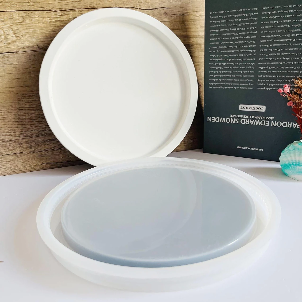 Силиконовая форма для бетонных изделий