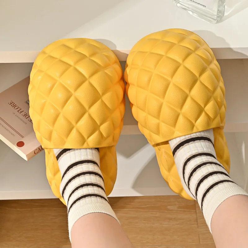 

Women Cute Pineapple Slippers Casual Indoor Home Bathroom Non-Slip Couple Slides Soft Comfy EVA Bread Shoes 2023 Summer Sandals