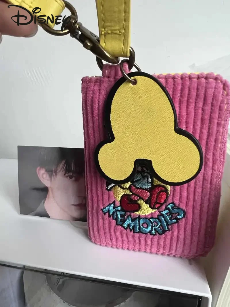 Disney's New Cartoon Card Bag Fashionable and High Quality Multi Slot Card Bag Popular Retro Lantern Core Bank Card Storage Bag