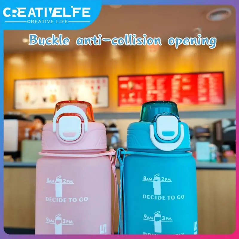

Summer Gift Water Jug Outdoor Sports Fitness Accompanying Cup Bounce Cover Water Bottle With Straw 2023 With Time Marker Hot
