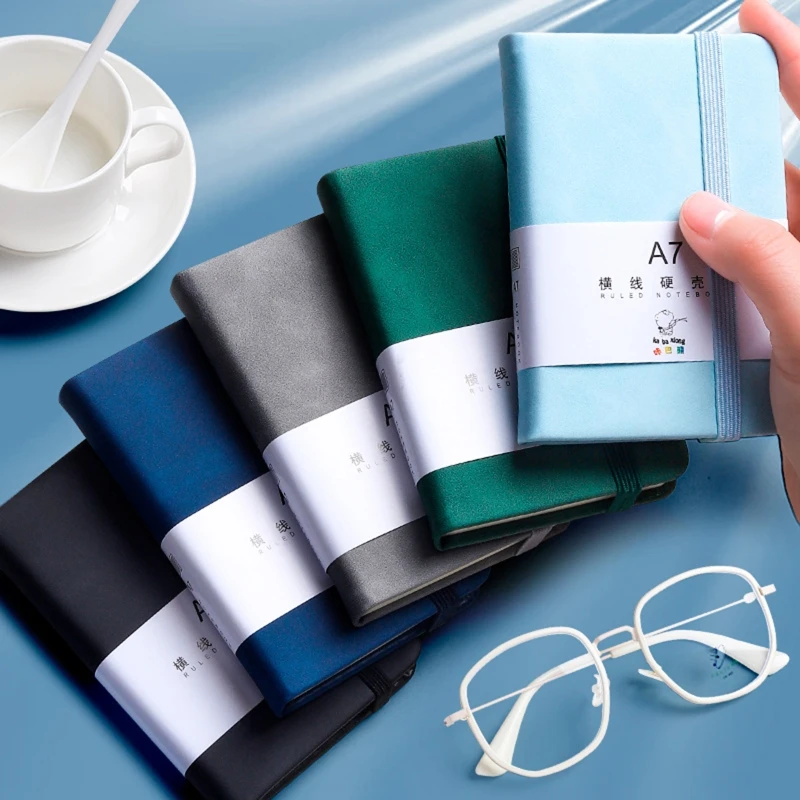 

Mini Business Notepad Small Notebook Solid Color Leather Journal Ribbon Bookmark Spring Strap Closure for Student School H8WD