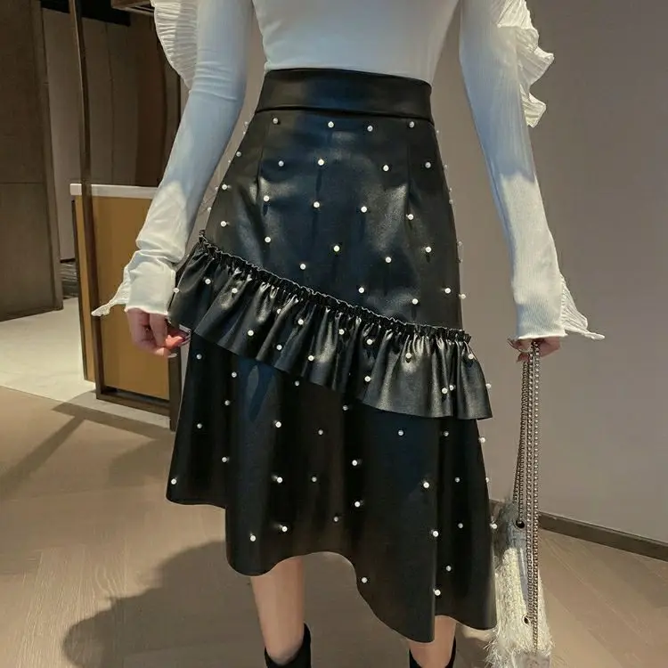 Install new Amazon independent station hot beaded skirt leather  harajuku  black skirt  pleated skirt   A-LINE  Casual  RUFFLES