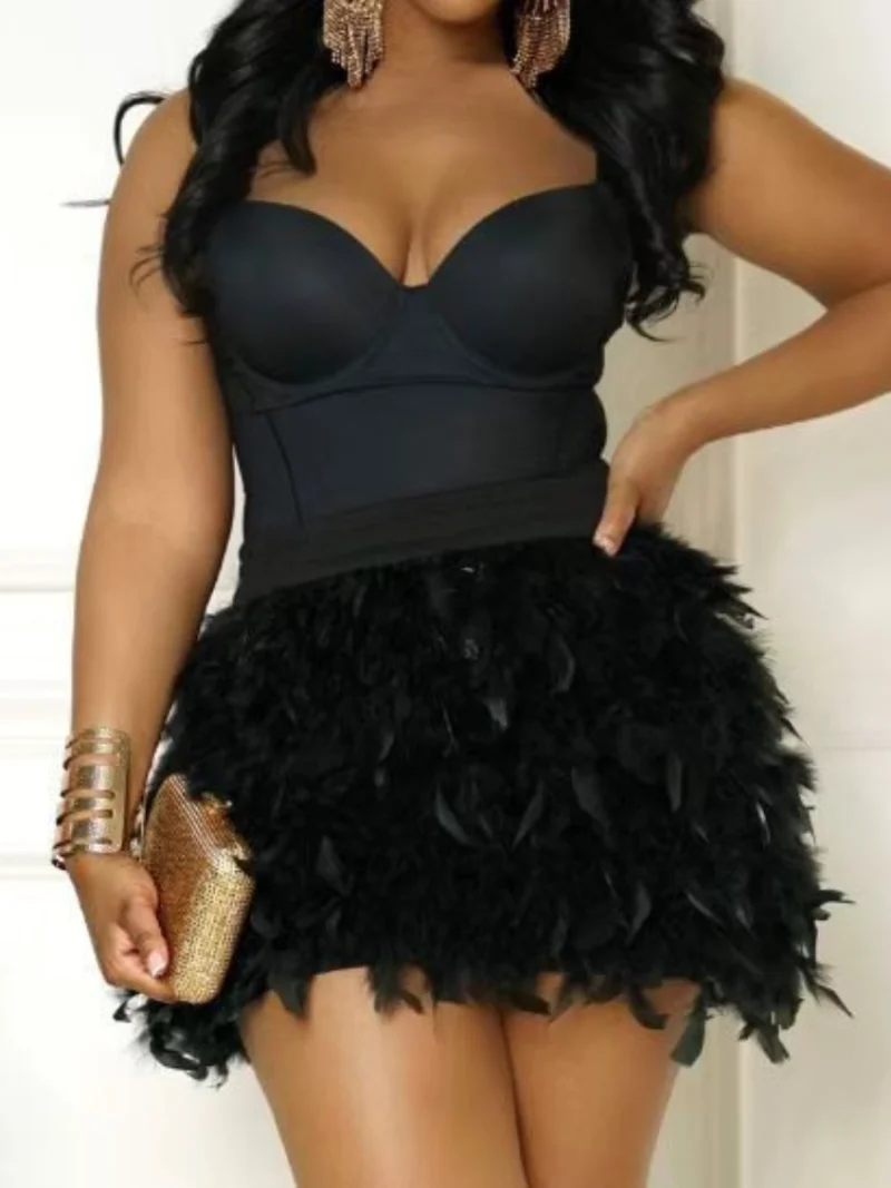 

Женское боди WUHE на бретельках с сердечком + трапециевидный семейный костюм с перьями 2023 модный уличный пляжный костюм комплект из двух предметов