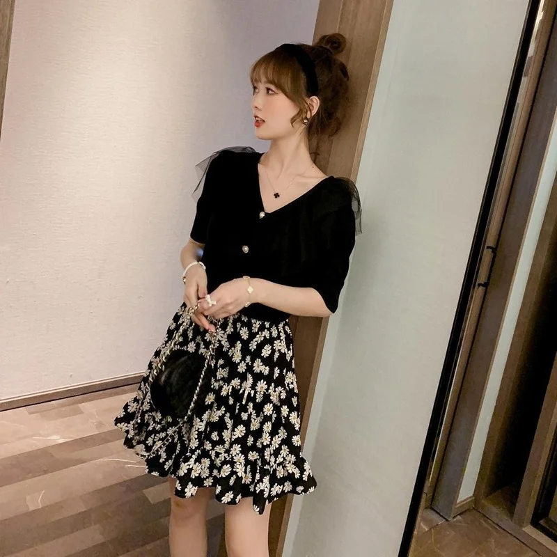 Summer Two-piece Sets Short-sleeve Knit Tops and Floral Print Skirt Female Elegant Casual Suit 2 Piece Set Womens Outfits E84