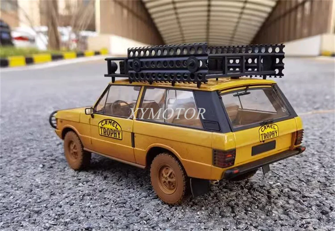 Почти настоящие модели автомобилей 1/18 для Range Rover 1982 Папуа-Новая Гвинея верблюд