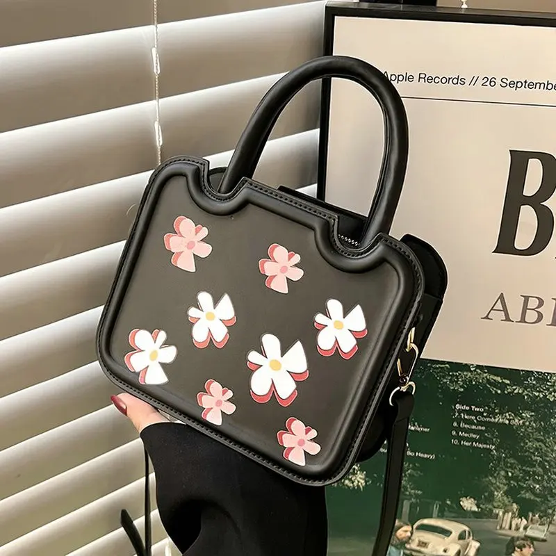 

Women's Bag Autumn Winter New 2022 Female Shoulder Bag Minority Design Crossbody Bag Trend Women's Bag BNN-02