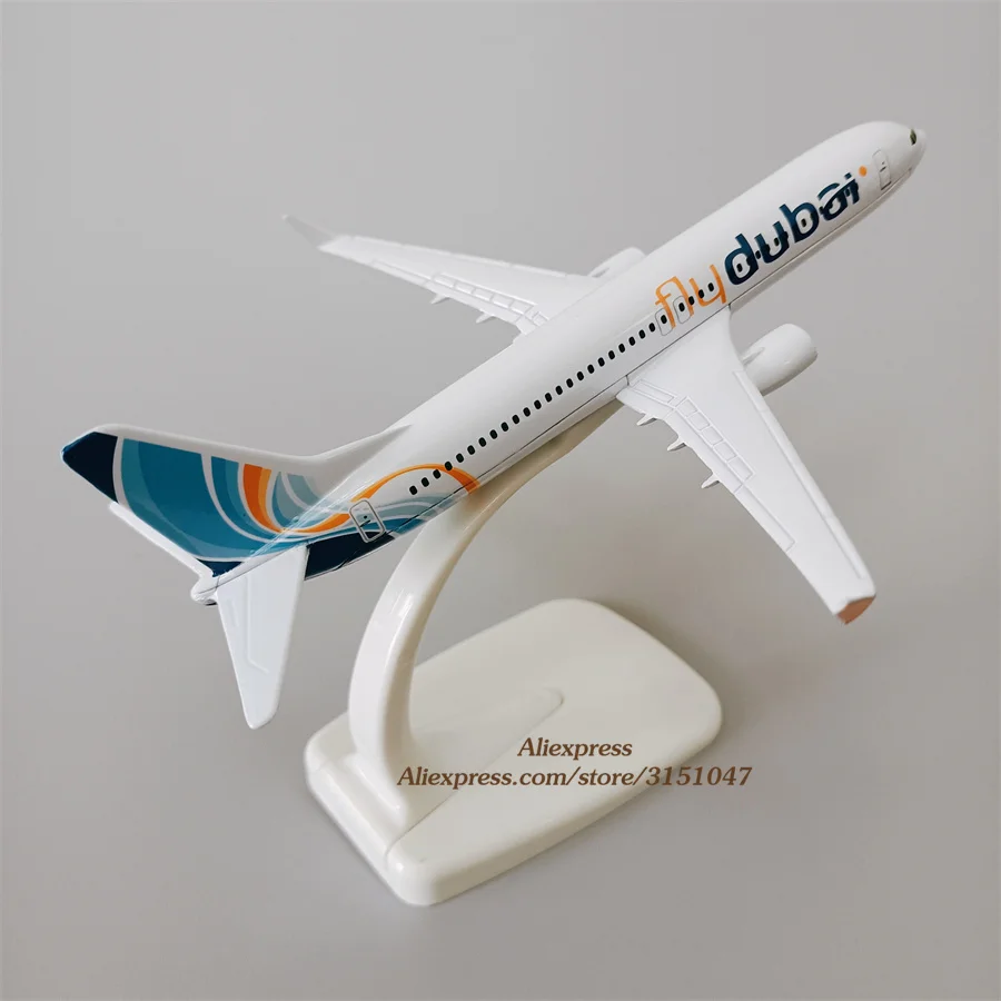 Модель самолета Deicast из металлического сплава 16 см масштаб 1: 737 |