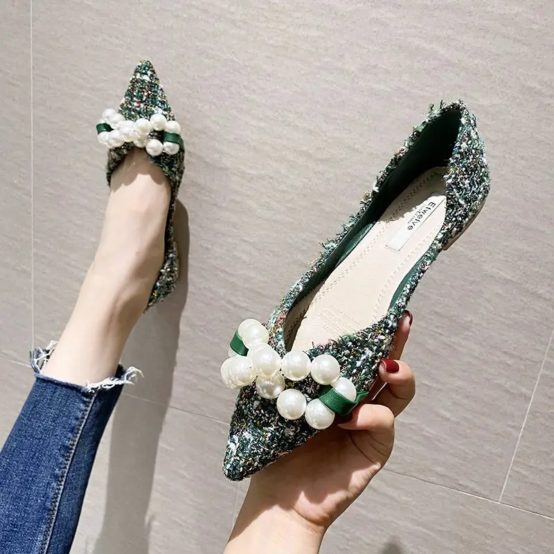 Soft Bottom Pointed Toe Pumps Women's Green Flat Heel Women's 2023 New Beaded Bow Shallow Mouth Flat Shoes