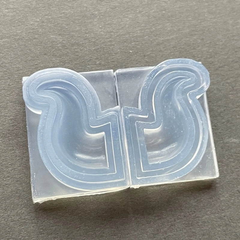 Рисунок 4 - Форма для брелока с изгибом под углом резьбы