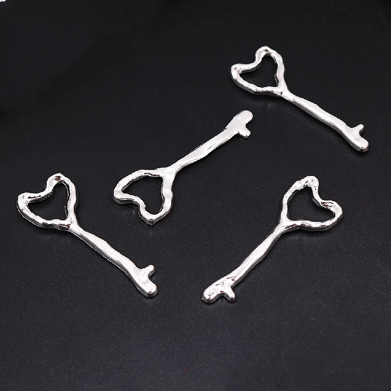 

8pcs Bright Silver Color Retro Hollow Metal Key Pendant DIY Charm Necklace Earrings Jewelry Crafts Making 51*18mm P2418