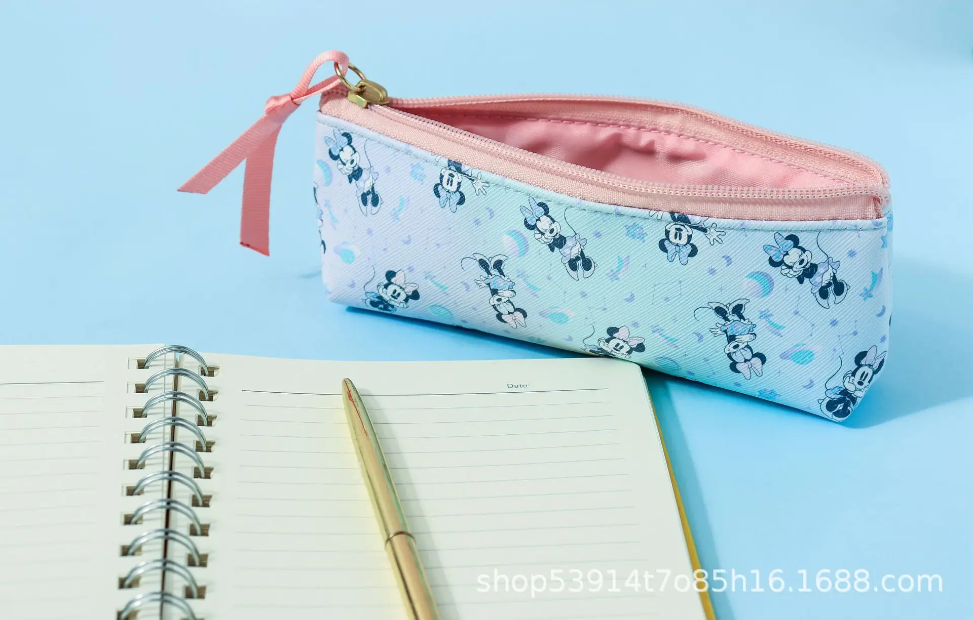

Genuine Disney Mickey and Minnie Pencil Bag Neutral Pen Bag Student Pen Case Cute Simple Stationery Box Stationery Bag
