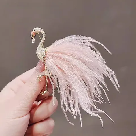 Брошь SKEDS металлическая элегантная