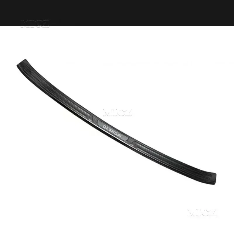 Фото Аксессуары для автомобилей Nissan Qashqai J11 2016 2017 2018: Защитная накладка на задний бампер из нержавеющей стали, накладка на порог багажника, декоративная накладка на ступеньку. №3