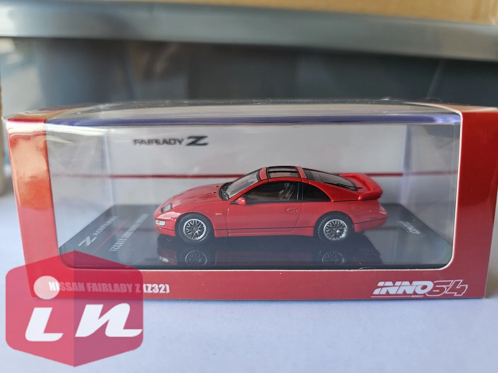 

Литые модели автомобилей INNO64 - FAIRLADY 300ZX Z32 [AZTEC RED] MINT VHTF масштаб 1:64, коллекция автомобилей, лимитированная коллекция, хобби-игрушки