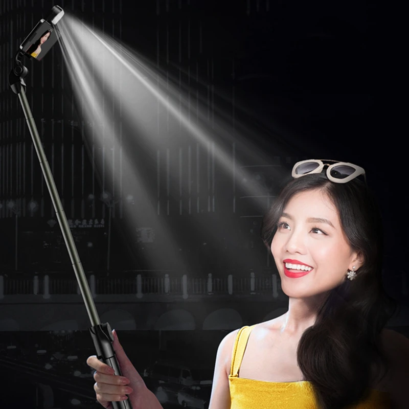 Штатив для селфи со съемсветильник ным пультом дистанционного управления и