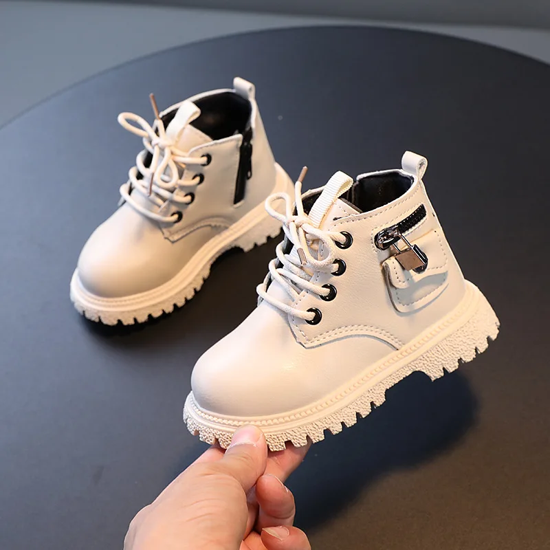 Мотоботинки для девочек Новинка осени-зимы 2022 ботинки маленьких мальчиков