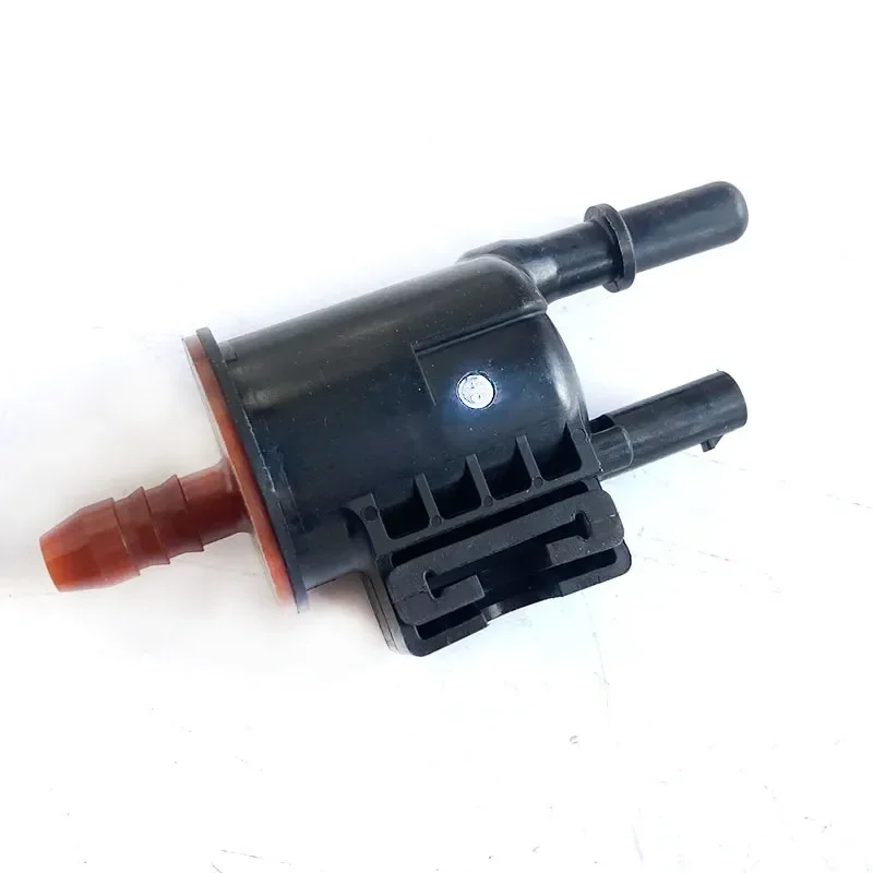 Совершенно новый регулирующий клапан продувки топливных паров 4627182 AA для Jeep Cherokee