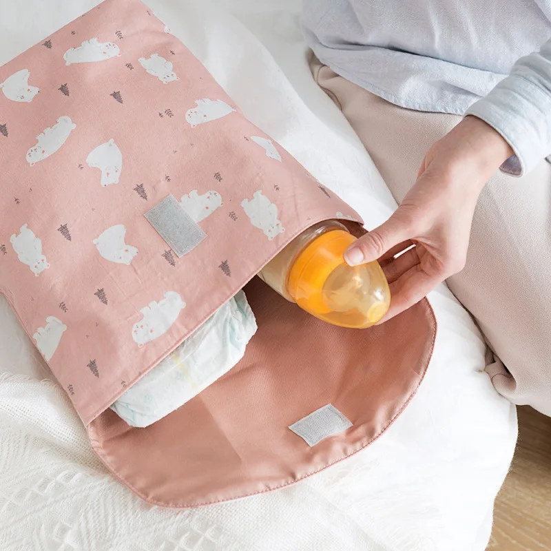 2022 New Baby Bottle Diaper Storage Bag Outdoor Travel Portable Package Cute Printed Nappy Bag Waterproof Makeup Storage Pack