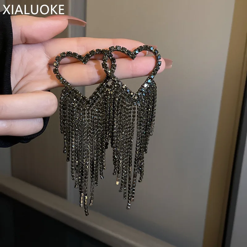 

XIALUOKE Vintage Hyperbole Tassel Heart Drop Earrings For Women Luxury Elegant Mosaic Rhinestone Large Earrings Wedding Jewelry