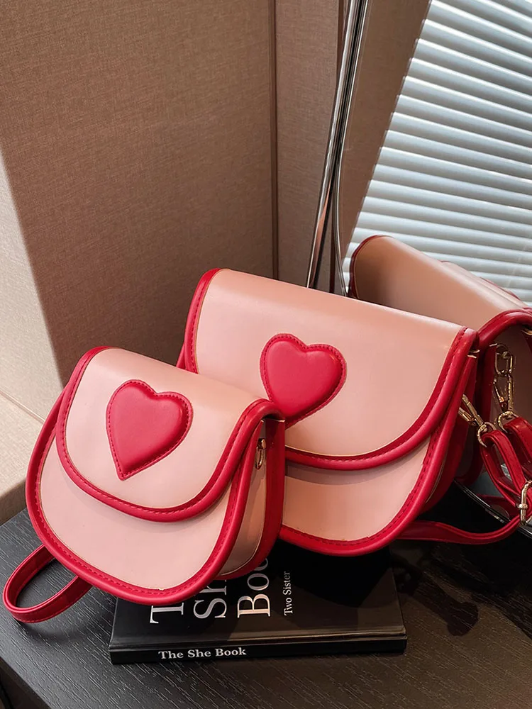 

Fashion Commuter Shoulder Bags for Women Shopping Trendy Love Heart Pattern Chic Crossbody Bags Female Messenger Bag
