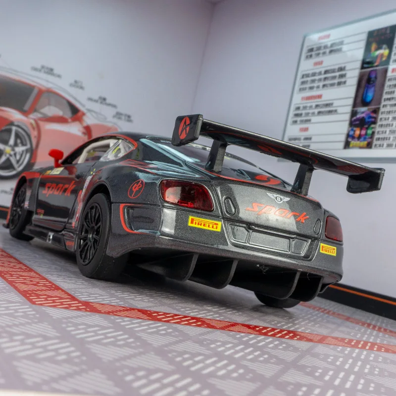 Фото Модель автомобиля Bentley Continental GT3 из сплава, масштаб 1:24, с открывающимися дверями и капотом, тонкая работа, высокое качество. №2