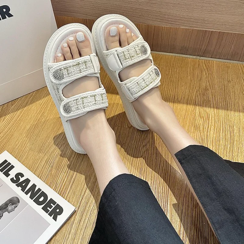 

2023 Women Fashion Sandals Summer New Flat Embroidery Casual Roman Designer Shoes Platform Sandal platform sandals