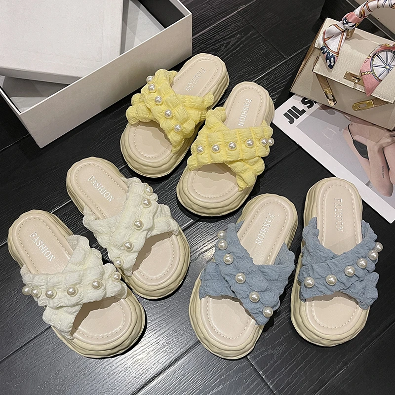 

Pearl Women's Slippers 2022 Summer New Outer Wear Thick-soled Women's Shoes Cross Casual One Word Sandals and Slippers