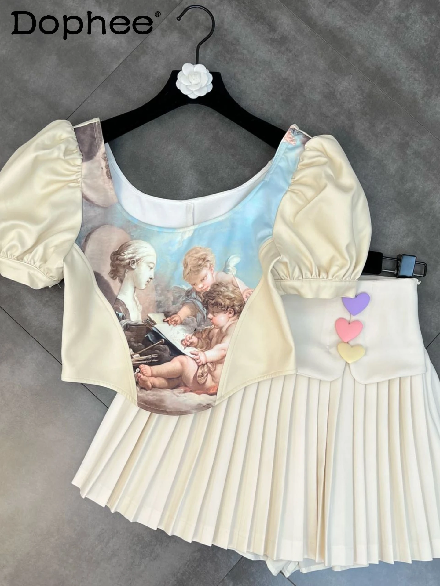 

Summer Puff Short Sleeve Slim Waist Personality Figure T-shirt Short Top Women Peach Heart Pleated Mini Skirt Suit Two-Piece Set