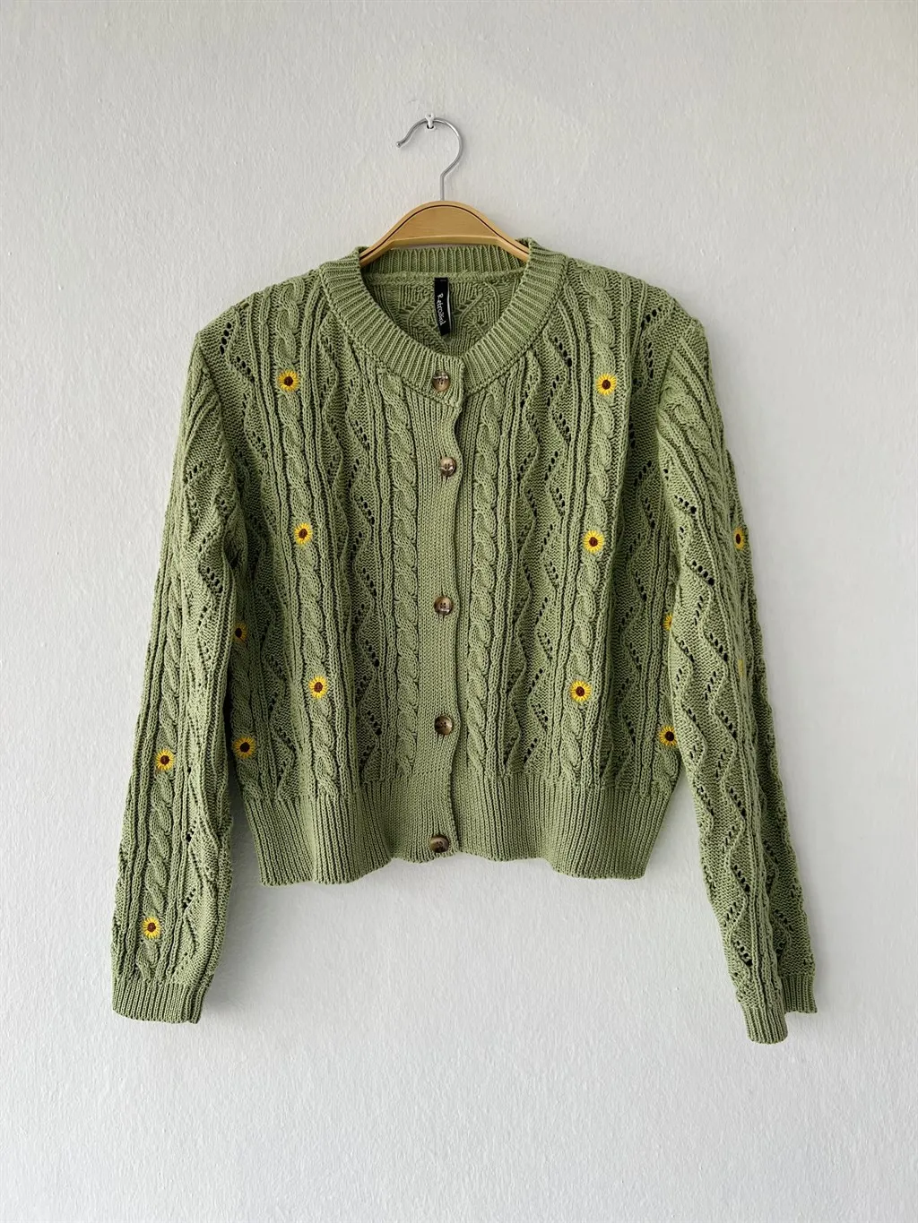

Retrobird Tasarım Spring Women Cardigan Cotton Acrylic Sunflower Embroidered Pistachio green Color Women 'S Cardigan