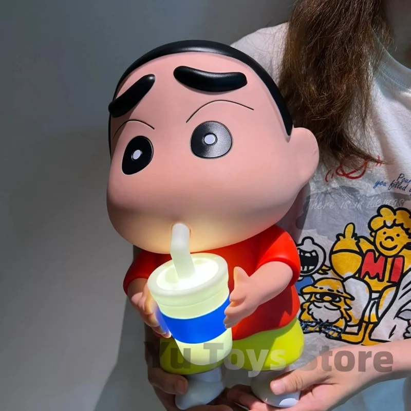 Новая фигурка Crayon Shin-chan 35 см чашка для питьевой воды со стандартной ПВХ моделью