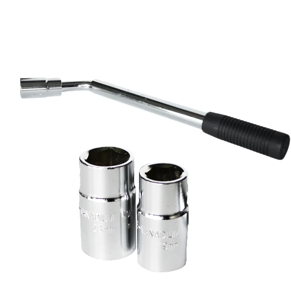 

Telescoping Lug Wheel with 2 Sleeves for Car Vehicle Auto Silver