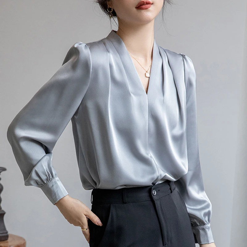 

2023 New Korean fashion Workwear shirt V-neck Long sleeve Satin Office lady Blouse Solid color Women Tops Blusa