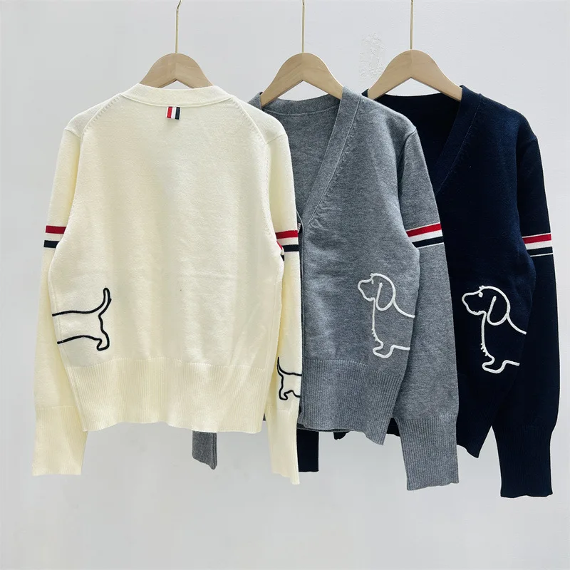 Вязаный свитер новый кардиган с v-образным вырезом в студенческом стиле двойными