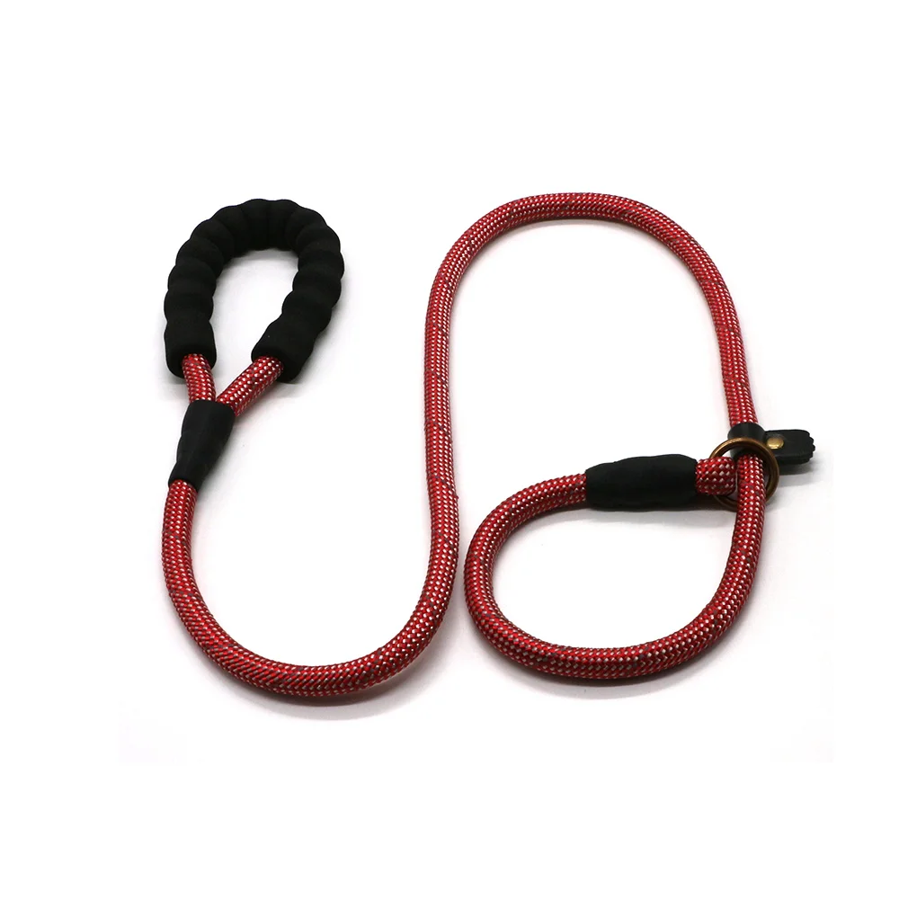 

Pet Products Supplier Dog Leash Nylon Dog Collar And Leash