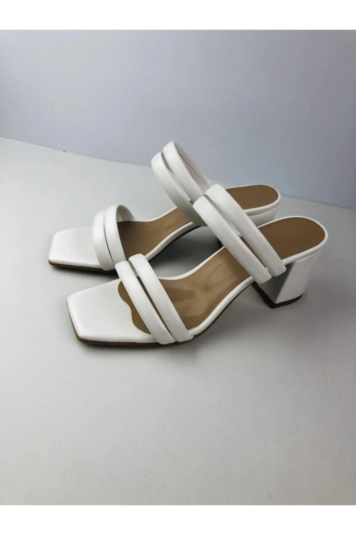 

Women Sandals White double band female Summer Indoor Outdoor Flip Flops Beach Shoe Female Slippers Platform Casual