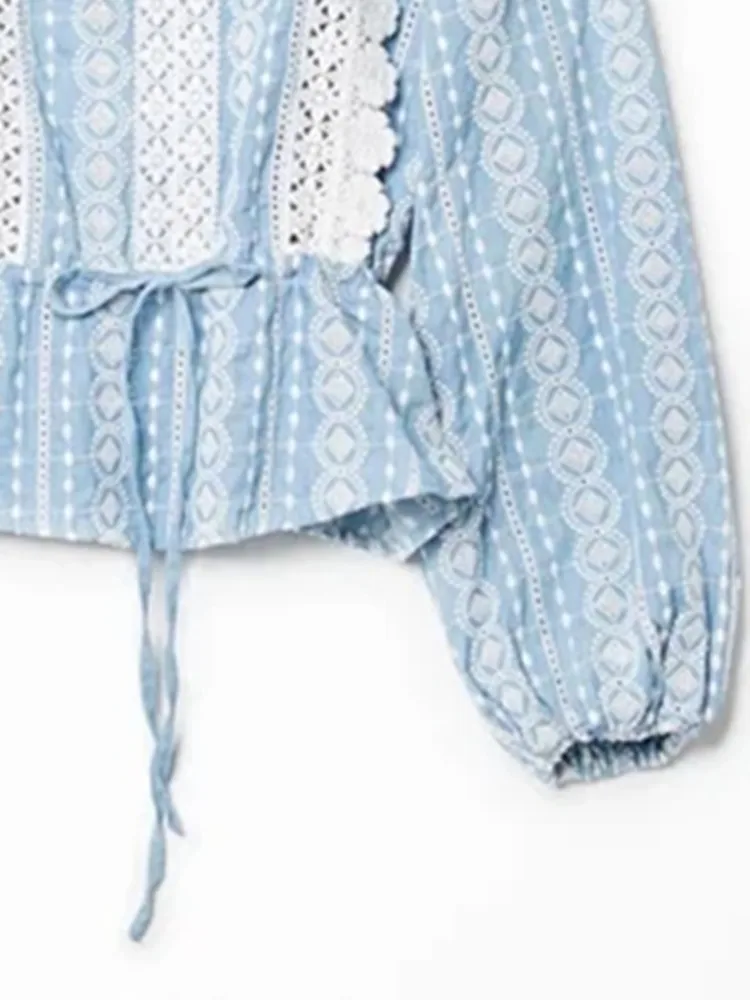 

Women Blouse Floral Embroidery Lace Hollow Out Spliced V-Neck Lace Up Long Sleeve Vintage Shirt