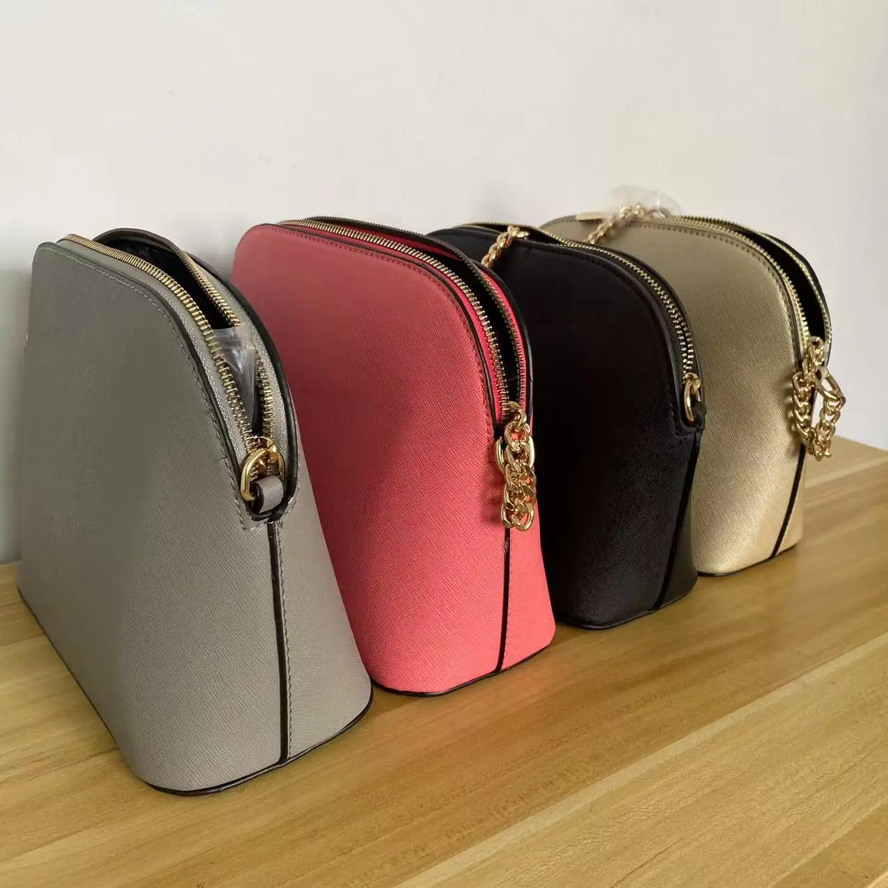 

Fashion women's bag cross grain leather metal chain bag shell bag
