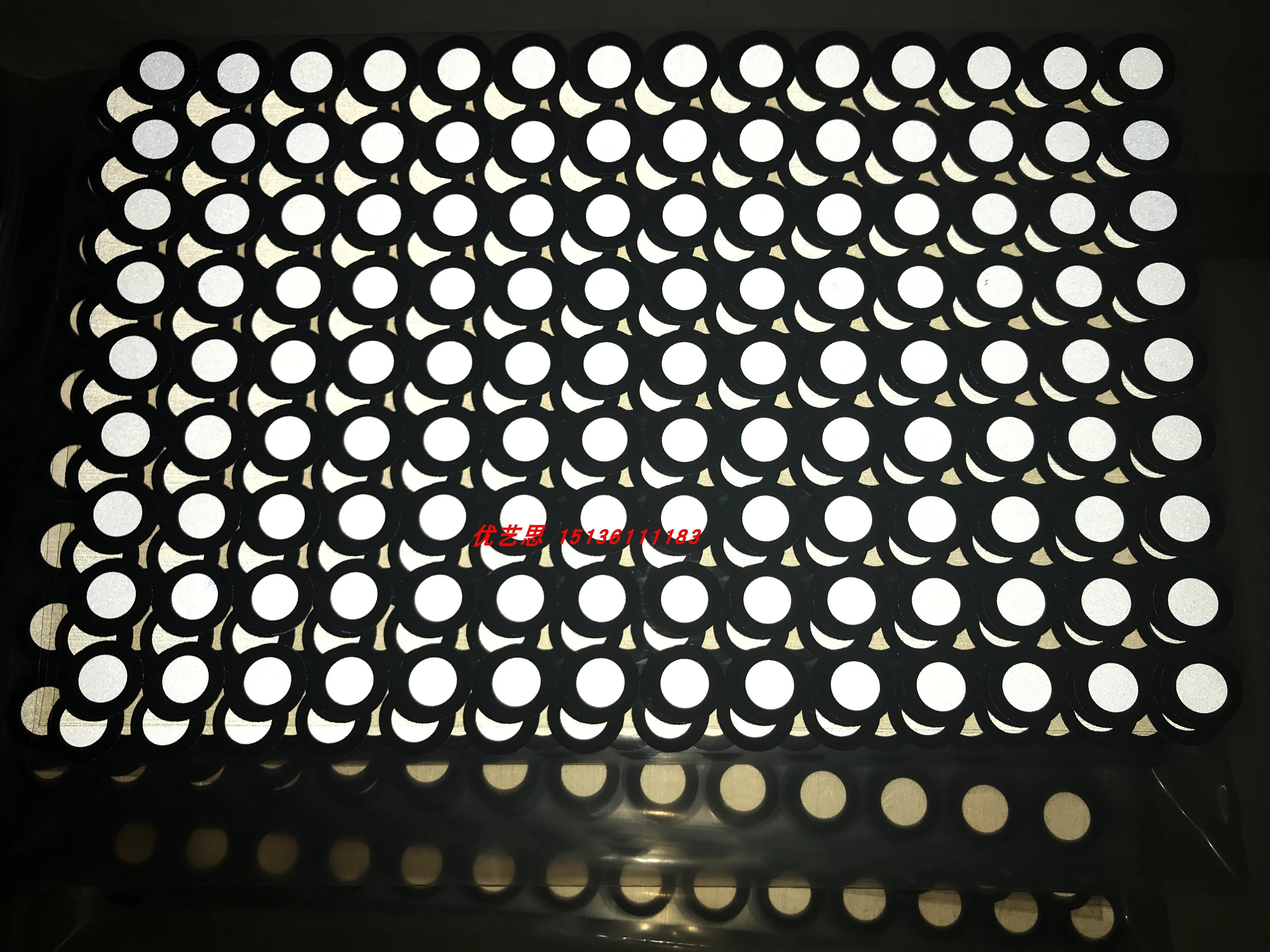 Высокоотражающий 3D сканер сканирует 1000 точек метки