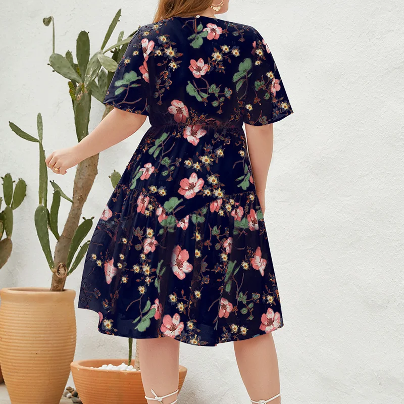 French Elegance Floral Print Flare Short Sleeve A-line Vacation O-Neck Loose High Waist Lady Summer Plus Size Casual Midi Dress
