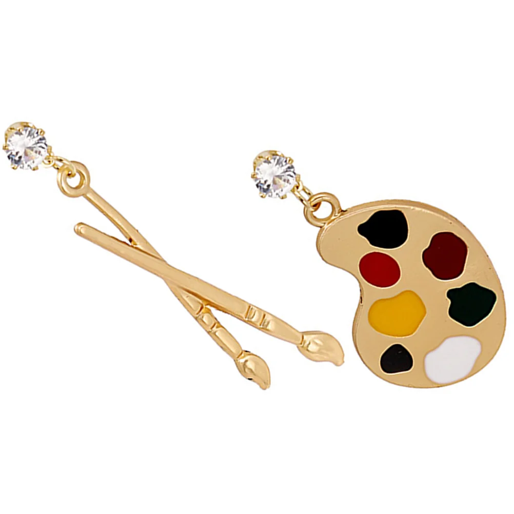 Огромные индивидуальные и несимметричные серьги с рисунком